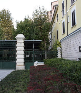 Caramanico Terme Entrata delle terme © Elio Torlontano