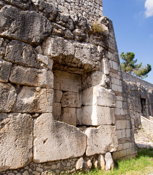 Alatri Le mura poligonali nei pressi di Porta Maggiore ©Natalino Russo